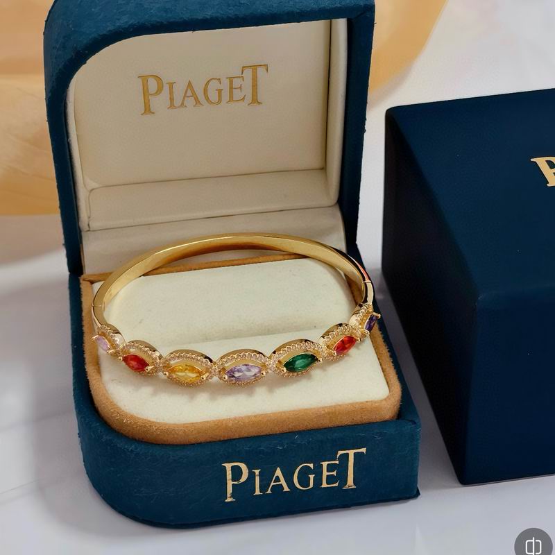 Piaget Bracelet 05yxs30